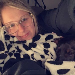 Meet your Posher, Cheyanne